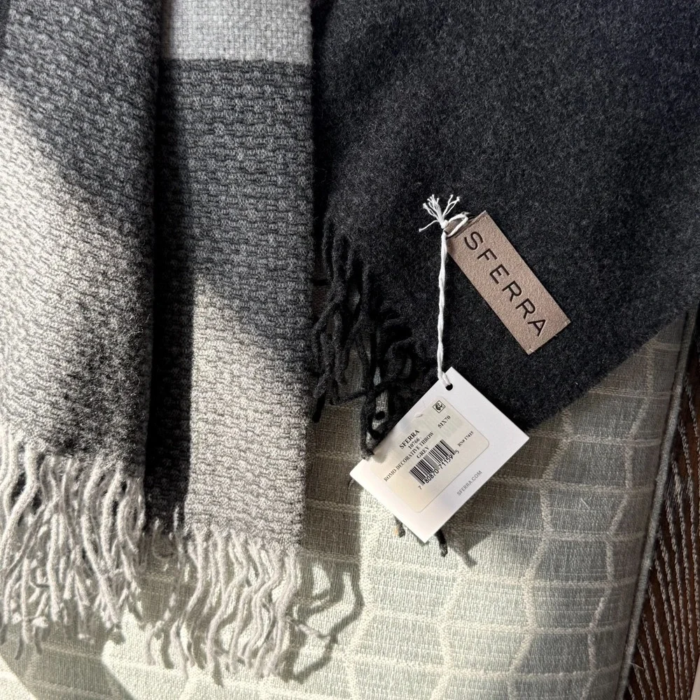 NWT SFERRA Throw Blanket Gray Reversible 100% Wool Size 51x 71 Made In Italy